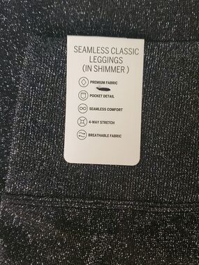 VS PINK Seamless Classic Leggings Shimmer Black - Medium NWT